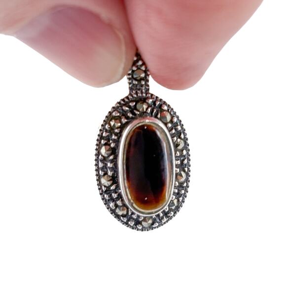 Estate Sterling Silver 925 Marcasite Oval Onyx Pendant - Picture 3 of 9